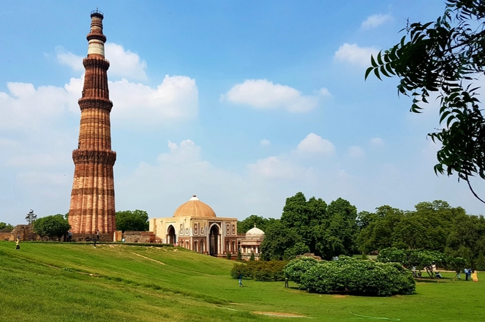 Kutub Minar, Yeni Delhi