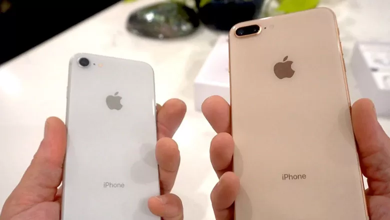 2 iPhone Modeline Güncelleme Yok!Apple 2 modelin daha fişini çekmeye hazırlanıyor. Güncelleme gelmeyecek...
