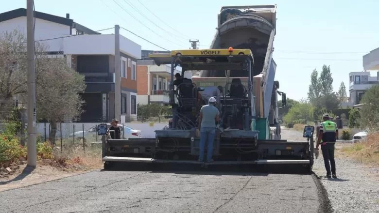 Balıkesir'de 10 Bin Metrekare Sathi Kaplama