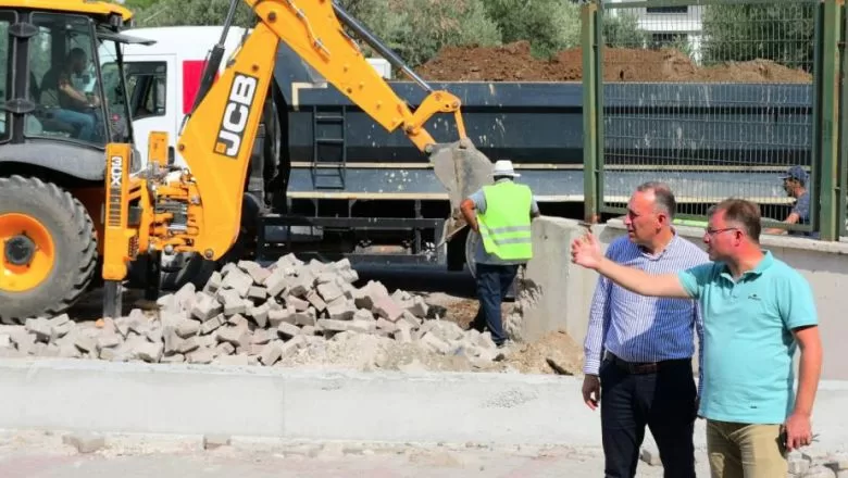Balıkesir'de Gençlik ve Spor Yatırımları Hız Kazandı
