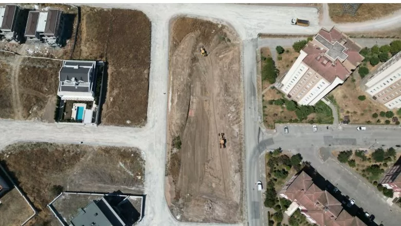Karesi Yeni Mahalle: Toki Pazar Yerine Kavuşuyor