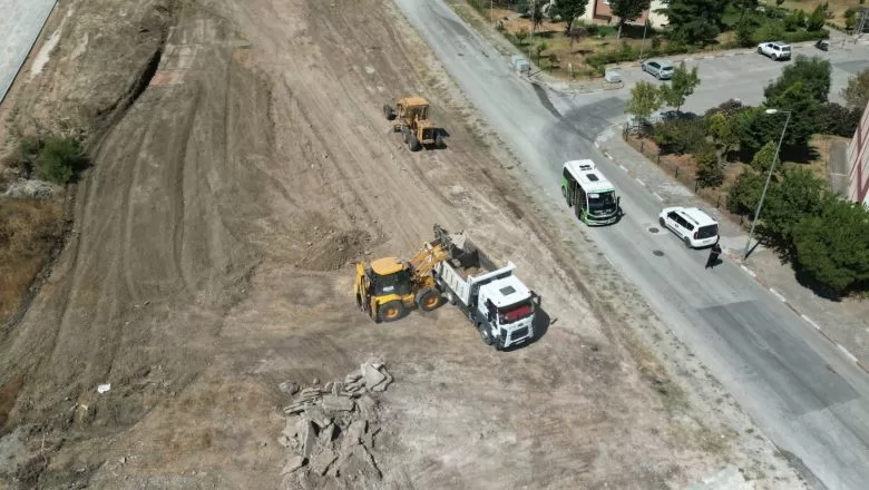 Karesi Yeni Mahalle: Toki Pazar Yerine Kavuşuyor