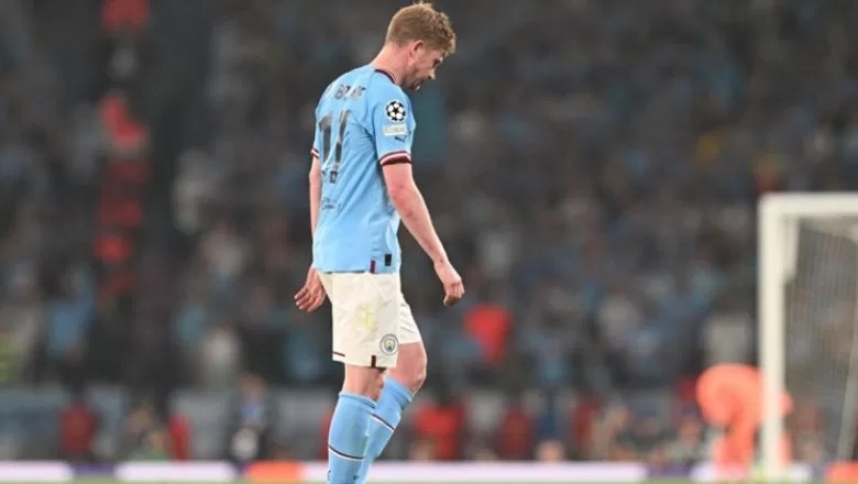 Manchester City'nin Yıldızı Sahalardan Uzakta
