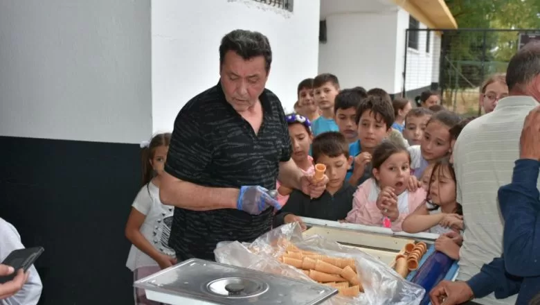 Yusuf Başkan'dan Çocuklara Jest