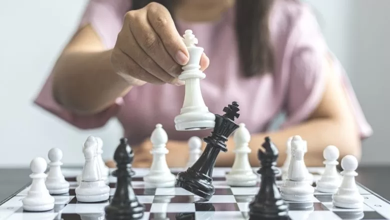 Stratejinin Tahtası: Satranç